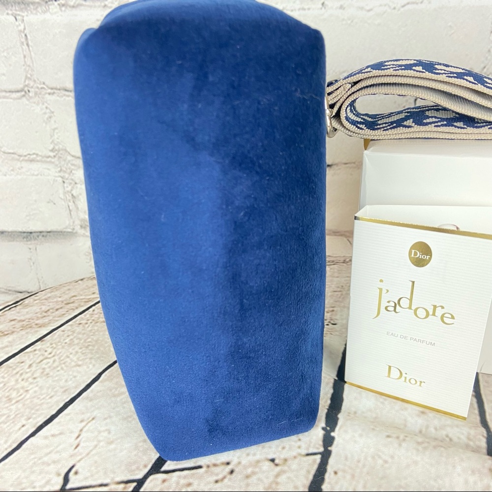Dior blue velvet pouch crossbody from beauty line with scarf - Picture 11 of 12